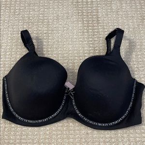 VS Bra